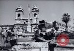 Standbild Spanische Treppe und Kirche Italien, 1950, aus Sekunde 4 historischem Filmmaterial Videoclip 65675027084