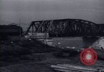 Immagine di Recupero dopo la guerra Italia, 1950, secondo 26 filmato di repertorio 65675027090