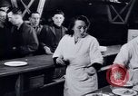 Immagine di Recupero dopo la guerra Europa, 1950, secondo 14 filmato di repertorio 65675027093