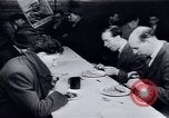 Immagine di Recupero dopo la guerra Europa, 1950, secondo 18 filmato di repertorio 65675027093