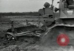 Immagine di Gli agricoltori Camargue Francia, 1950, secondo 7 filmato di repertorio 65675027100