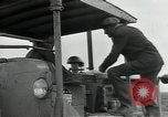 Immagine di Gli agricoltori Camargue Francia, 1950, secondo 17 filmato di repertorio 65675027100