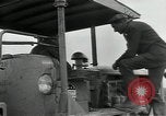 Immagine di Gli agricoltori Camargue Francia, 1950, secondo 20 filmato di repertorio 65675027100