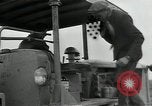 Immagine di Gli agricoltori Camargue Francia, 1950, secondo 21 filmato di repertorio 65675027100
