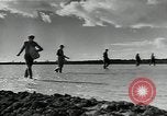 Immagine di Gli agricoltori Camargue Francia, 1950, secondo 45 filmato di repertorio 65675027100