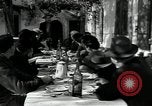 Immagine di Gli agricoltori Camargue Francia, 1950, secondo 15 filmato di repertorio 65675027101