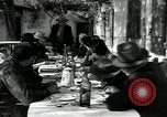 Immagine di Gli agricoltori Camargue Francia, 1950, secondo 20 filmato di repertorio 65675027101