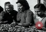 Immagine di La vita in terra di Puglia Puglia Italia, 1950, secondo 54 filmato di repertorio 65675027102