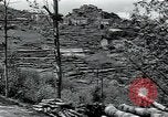 Standbild Mann in der Stadt Mazamet in Frankreich, 1950, aus Sekunde 52 historischem Filmmaterial Videoclip 65675027105