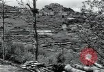 Standbild Mann in der Stadt Mazamet in Frankreich, 1950, aus Sekunde 55 historischem Filmmaterial Videoclip 65675027105