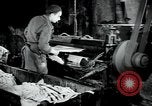 Immagine di Fabbrica di lana Mazamet Francia, 1950, secondo 50 filmato di repertorio 65675027108