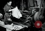 Immagine di Fabbrica di lana Mazamet Francia, 1950, secondo 56 filmato di repertorio 65675027108