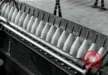 Immagine di Fabbrica di lana Mazamet Francia, 1950, secondo 32 filmato di repertorio 65675027110