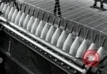 Immagine di Fabbrica di lana Mazamet Francia, 1950, secondo 33 filmato di repertorio 65675027110