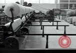 Immagine di Fabbrica di lana Mazamet Francia, 1950, secondo 41 filmato di repertorio 65675027110