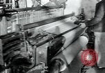 Immagine di Fabbrica di lana Mazamet Francia, 1950, secondo 46 filmato di repertorio 65675027110