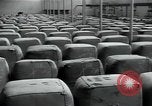Immagine di Fabbrica di lana Mazamet Francia, 1950, secondo 57 filmato di repertorio 65675027110