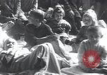 Standbild Kinder Wien Österreich, 1923, aus Sekunde 10 historischem Filmmaterial Videoclip 65675027119
