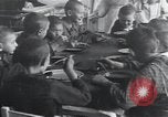Standbild Kinder Wien Österreich, 1923, aus Sekunde 59 historischem Filmmaterial Videoclip 65675027119