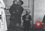 Standbild Kinder mit Rachitis Wien Österreich, 1923, aus Sekunde 20 historischem Filmmaterial Videoclip 65675027120