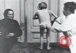 Standbild Kinder mit Rachitis Wien Österreich, 1923, aus Sekunde 46 historischem Filmmaterial Videoclip 65675027120