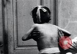 Standbild Kinder mit Rachitis Wien Österreich, 1923, aus Sekunde 55 historischem Filmmaterial Videoclip 65675027120