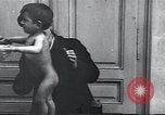 Standbild Kind Wien Österreich, 1923, aus Sekunde 9 historischem Filmmaterial Videoclip 65675027121