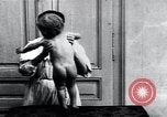 Standbild Kind Wien Österreich, 1923, aus Sekunde 21 historischem Filmmaterial Videoclip 65675027121