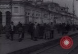 Standbild Flüchtlinge Irkutsk Russland, 1919, aus Sekunde 5 historischem Filmmaterial Videoclip 65675027123
