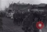Standbild Flüchtlinge Irkutsk Russland, 1919, aus Sekunde 26 historischem Filmmaterial Videoclip 65675027123