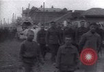 Standbild Flüchtlinge Irkutsk Russland, 1919, aus Sekunde 28 historischem Filmmaterial Videoclip 65675027123