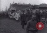 Standbild Flüchtlinge Irkutsk Russland, 1919, aus Sekunde 29 historischem Filmmaterial Videoclip 65675027123