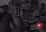 Immagine di Kornilov generale con Alexander Kerensky e il generale Joffre Pietrogrado Russia, 1917, secondo 10 filmato di repertorio 65675027124