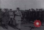 Immagine di Kornilov generale con Alexander Kerensky e il generale Joffre Pietrogrado Russia, 1917, secondo 19 filmato di repertorio 65675027124