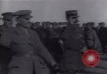 Immagine di Kornilov generale con Alexander Kerensky e il generale Joffre Pietrogrado Russia, 1917, secondo 24 filmato di repertorio 65675027124