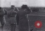 Immagine di Kornilov generale con Alexander Kerensky e il generale Joffre Pietrogrado Russia, 1917, secondo 41 filmato di repertorio 65675027124