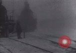 Standbild Tschechische Legion Zug auf der Transsibirischen Eisenbahn Russland, 1918, aus Sekunde 4 historischem Filmmaterial Videoclip 65675027125