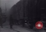 Standbild Tschechische Legion Zug auf der Transsibirischen Eisenbahn Russland, 1918, aus Sekunde 24 historischem Filmmaterial Videoclip 65675027125