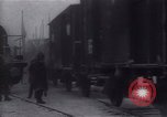 Standbild Tschechische Legion Zug auf der Transsibirischen Eisenbahn Russland, 1918, aus Sekunde 30 historischem Filmmaterial Videoclip 65675027125