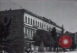 Standbild Menschen Russland, 1937, aus Sekunde 30 historischem Filmmaterial Videoclip 65675027133