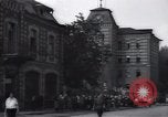 Standbild Frauen Line-up für Essen Batun Russland, 1937, aus Sekunde 35 historischem Filmmaterial Videoclip 65675027142