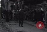 Standbild Frauen Line-up für Essen Batun Russland, 1937, aus Sekunde 46 historischem Filmmaterial Videoclip 65675027142