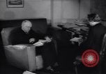 Standbild Lord Viscount Cecil London England Vereinigtes Königreich, 1937, aus Sekunde 39 historischem Filmmaterial Videoclip 65675027144