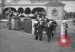 Standbild Seeleute der USS Nashville Vereinigtes Königreich, 1938, aus Sekunde 22 historischem Filmmaterial Videoclip 65675027148