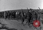 Immagine di T E Lawrence e il principe Faisal Arabia, 1917, secondo 44 filmato di repertorio 65675027151