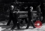 Immagine di "Lawrence d'Arabia" funerale Moreton Dorset Inghilterra, 1935, secondo 26 filmato di repertorio 65675027154