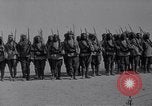 Immagine di Arabian soldati Arabia, 1916, secondo 21 filmato di repertorio 65675027156