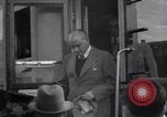 Standbild Mustafa Kemal Atatürk kommt mit dem Zug Türkei, 1923, aus Sekunde 11 historischem Filmmaterial Videoclip 65675027167