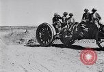 Immagine di Inglesi e le forze indiane in Palestina Palestina, 1918, secondo 30 filmato di repertorio 65675027168