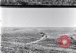 Standbild britische Kavallerie Flandern Belgien, 1917, aus Sekunde 6 historischem Filmmaterial Videoclip 65675027174